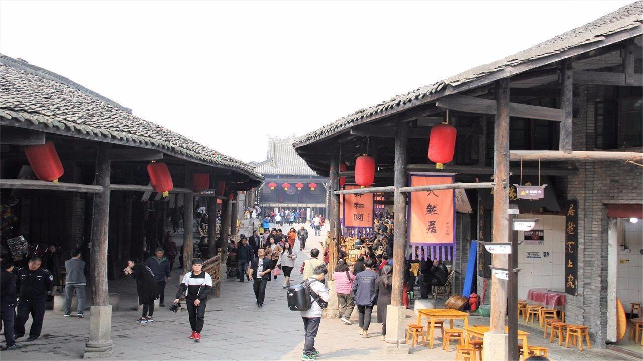 记者：利雅得胜利近2500万欧报价埃莫森遭热刺拒绝，但仍未放